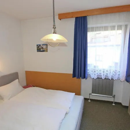 Appartement Apartment In Hart Im Zillertal With Garden Balcony Parking *