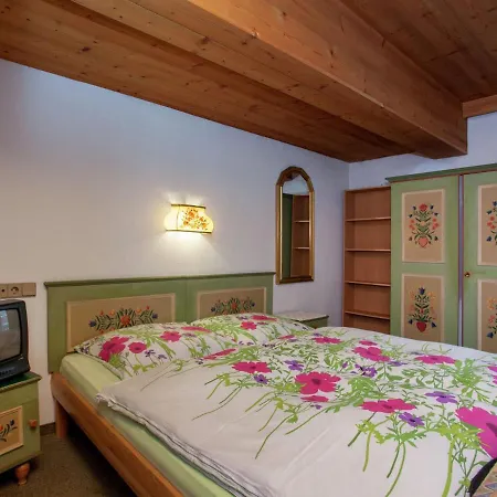 Apartment In Hart Im Zillertal With Garden Balcony Parking * Fuegen